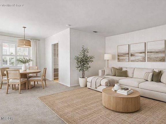 4th image of 201 S Ranch St