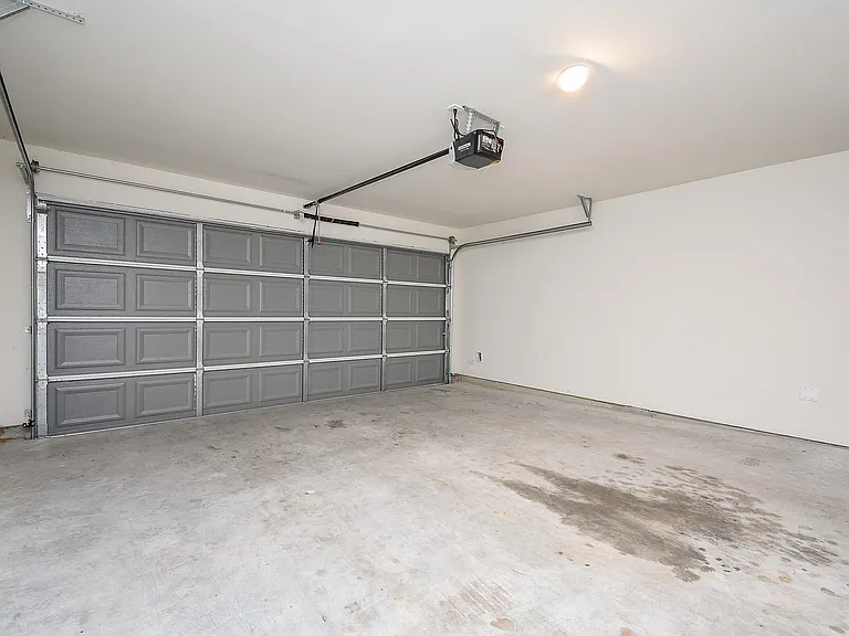 405 Texas Olive Dr — Photo 40