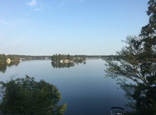 118 Point Breeze Rd, Webster, MA 01570