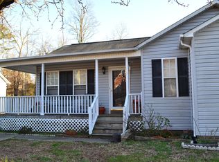 115 Larkspur Ln, Thomasville, NC 27360