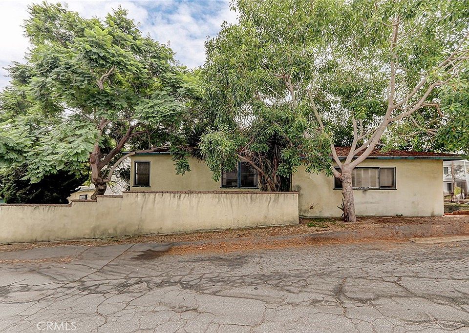 1st image of 3010 Laurel Ave