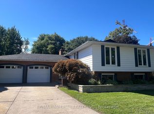 4 Pyramid Pl, Saint Catharines, ON L2T 2N7
