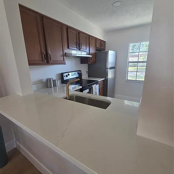 13719 Mission Oaks Blvd — Photo 4