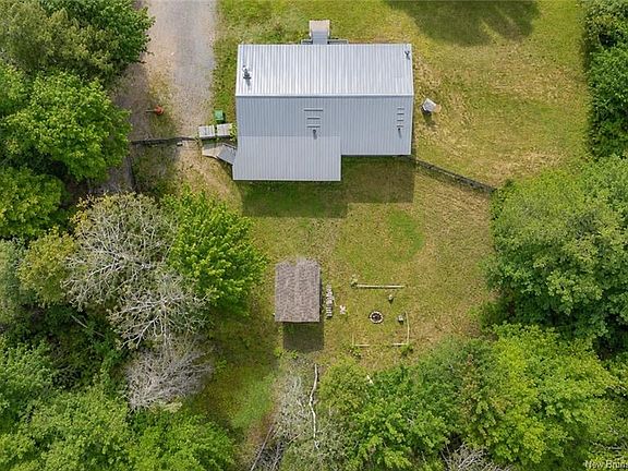 5th image of 1020 Charters Settlement Rd