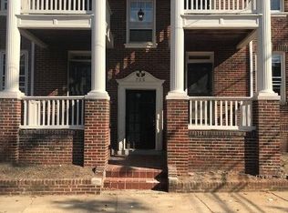 905 Roseneath Rd, Richmond, VA 23221