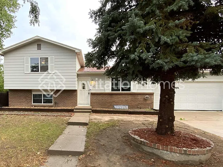 14953 E Temple Pl — Photo 1