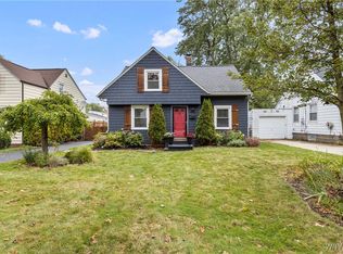 498 Lamarck Dr, Buffalo, NY 14225