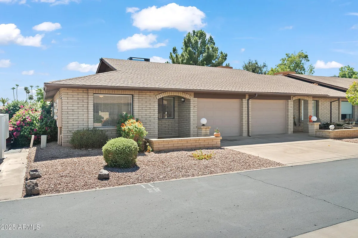Street view - 520 S Greenfield Rd #22