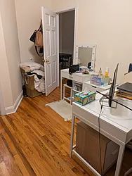 Rented by Five Town Global Realty