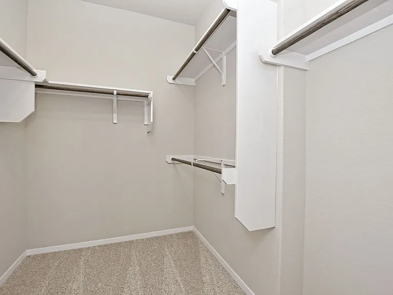 164 Fabion St — Photo 25