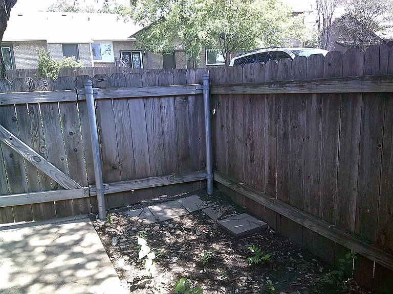 1015 E Yager Ln #186 — Photo 28