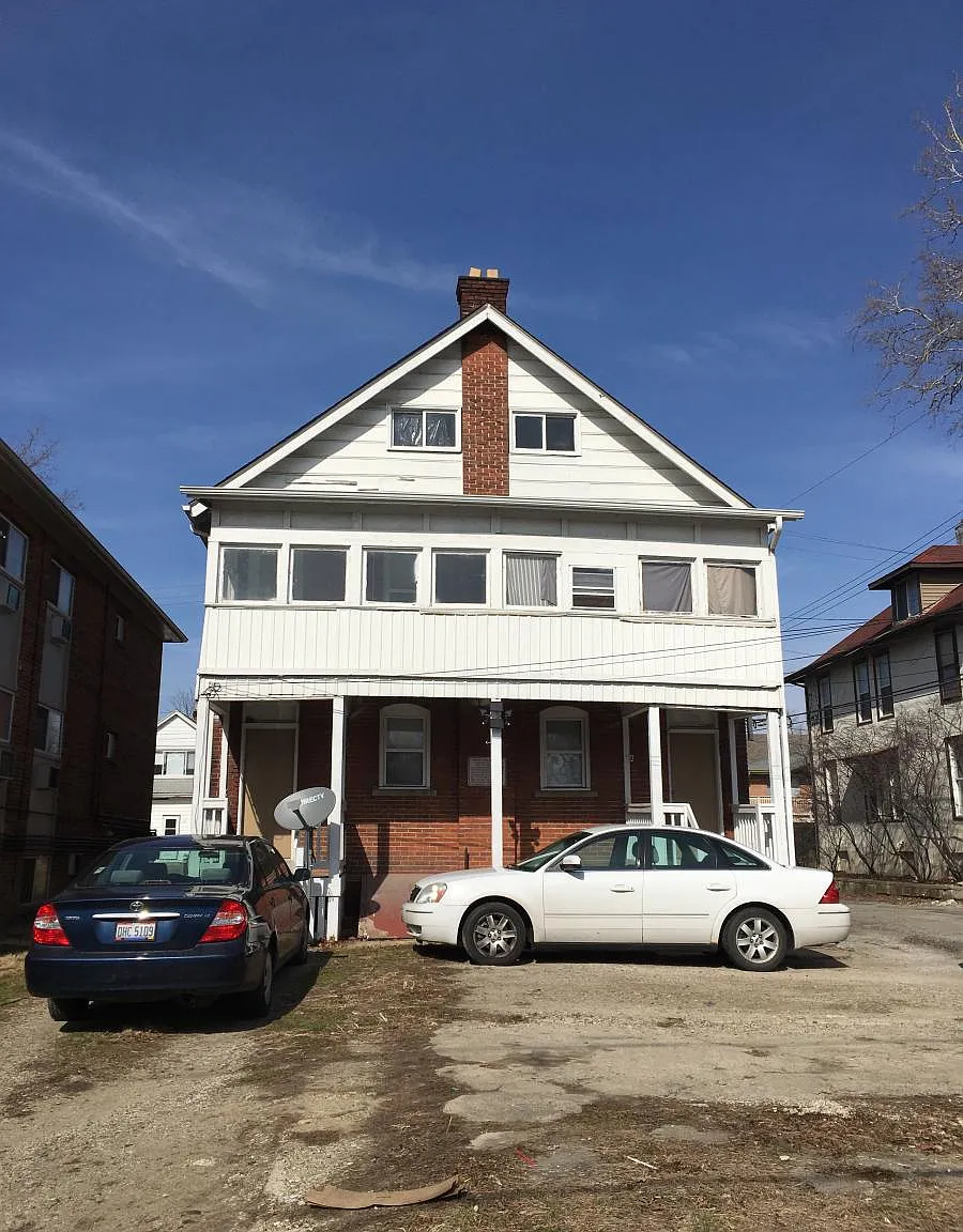 315 E 16th Avenue — Photo 3