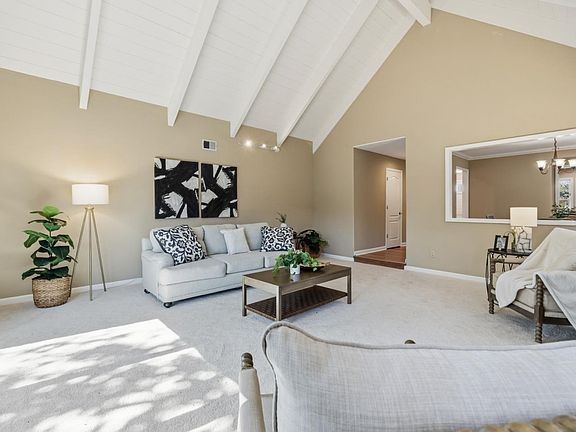 4th image of 4750 Capitola Rd