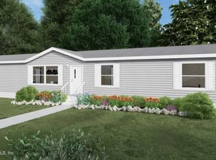 136 E Alachua St, Palatka, FL 32177