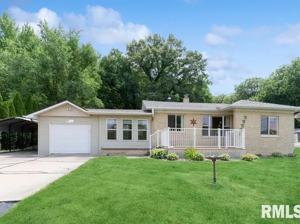 12700 69th Ave, Coal Valley, IL 61240