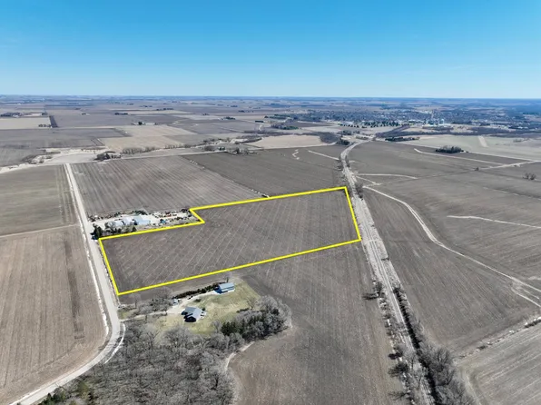 Red Ball Rd, Osage, IA 50461