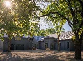 247 Fisher Lane, Sonoma, CA 95476