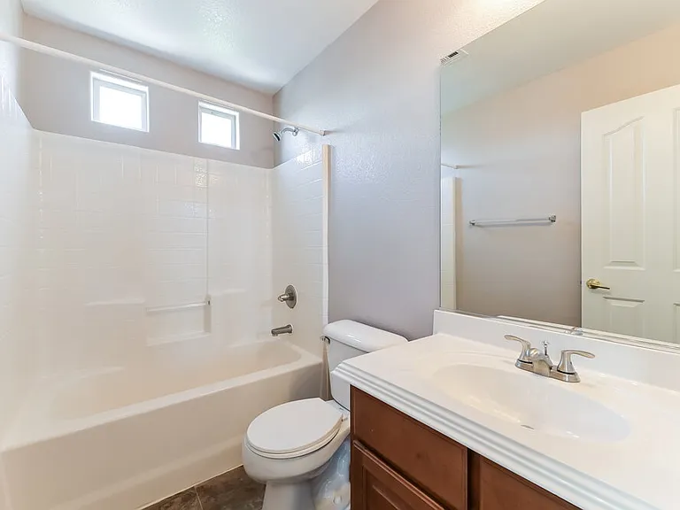1748 Crow Creek Ave — Photo 15