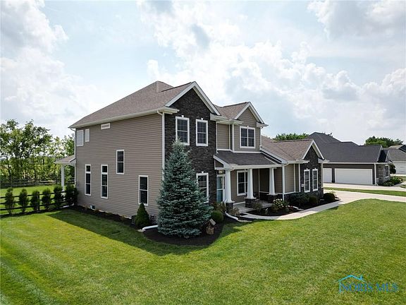 3rd image of 8623 Juniper Ln