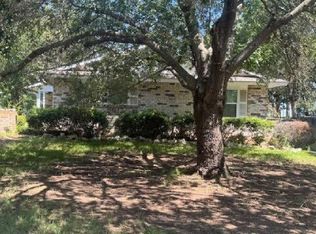 443 Parkview Dr, Duncanville, TX 75137