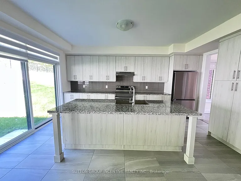 47 Bearberry Rd — Photo 8