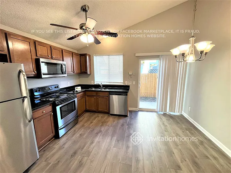 4534 S Quintero St — Photo 8
