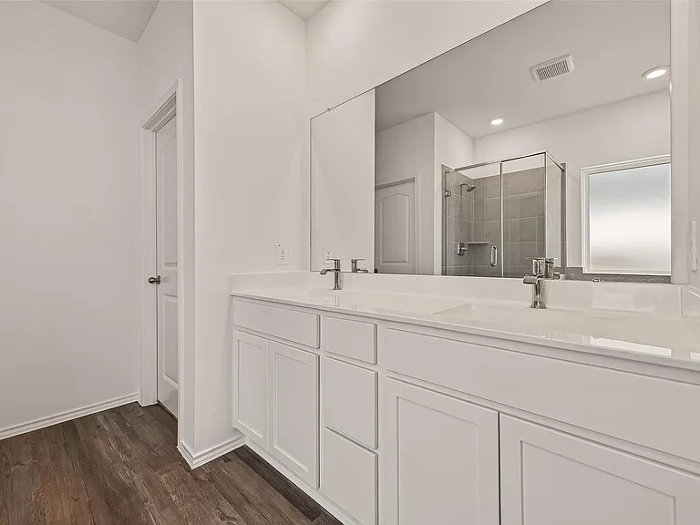6107 Ginevra Summers Dr — Photo 39