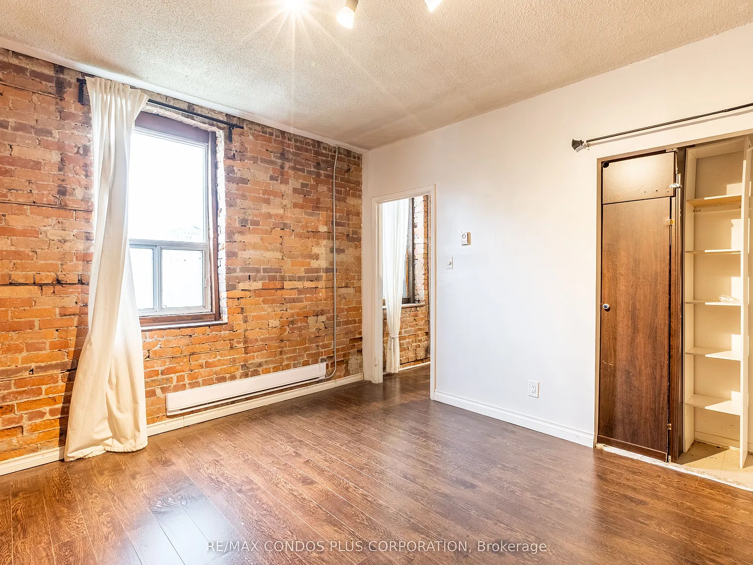 1 bed, $2,400 — Photo 3