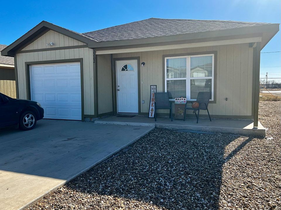 2202 E Main St, Lubbock, TX 79403 | Zillow