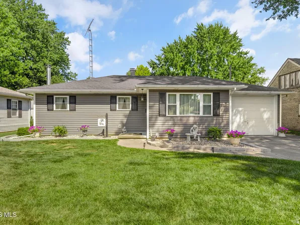 5706 Armada Dr, Toledo, OH 43623
