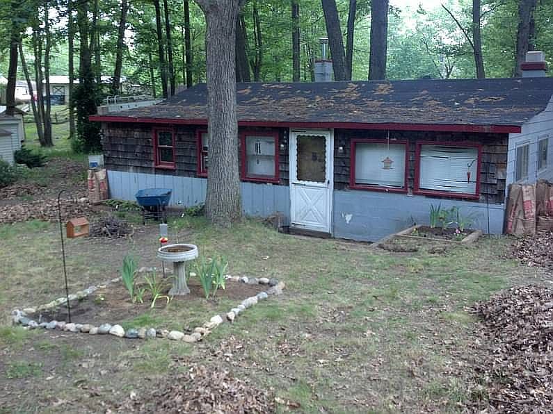 Front minus mud room
