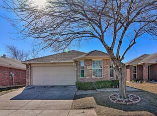 3022 San Martin Dr, Arlington, TX 76010