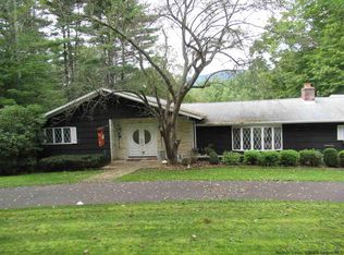 157 Vanvlierden Rd, Saugerties, NY 12477