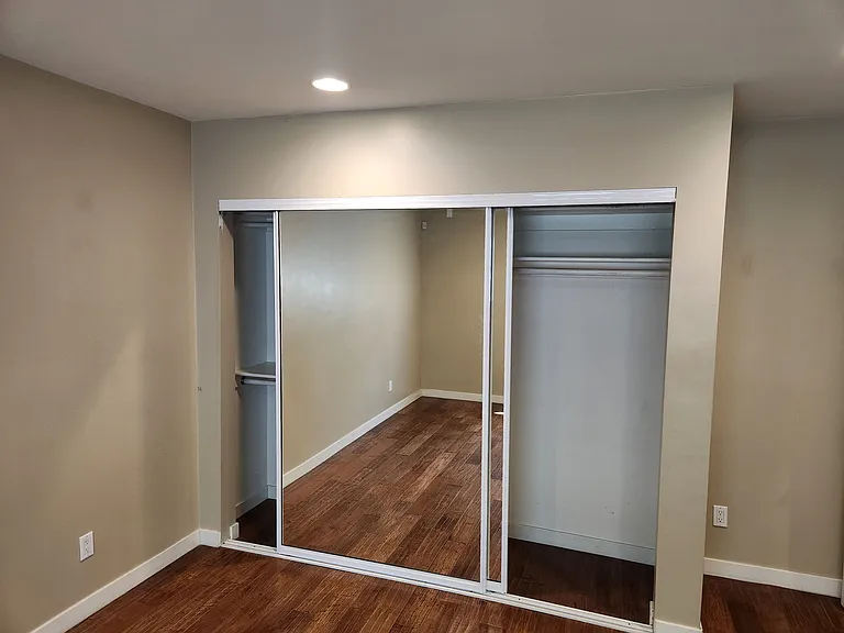 4847 Rosewood Ave #2 — Photo 9