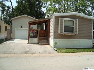 4208 N 127th Plz #38, Omaha, NE 68164