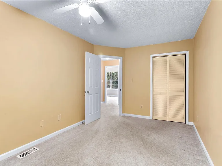 5403 Sasha Ct — Photo 29