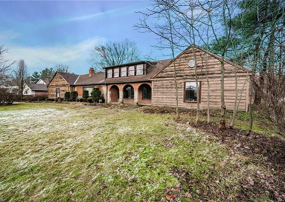 1st image of 28325 Gates Mills Blvd