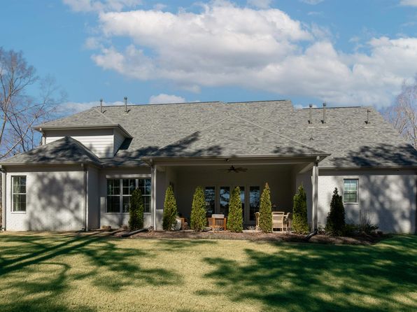 3605 Raleigh Lagrange Dr, Rossville, TN 38066