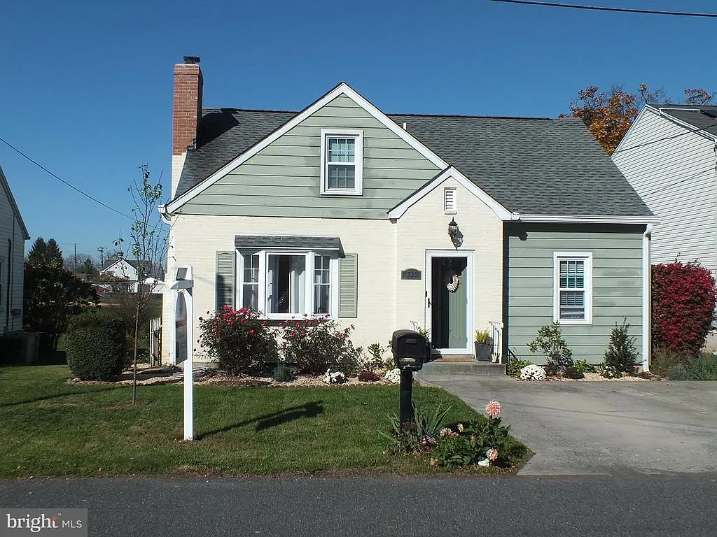 220 Carroll Heights Rd photo 1
