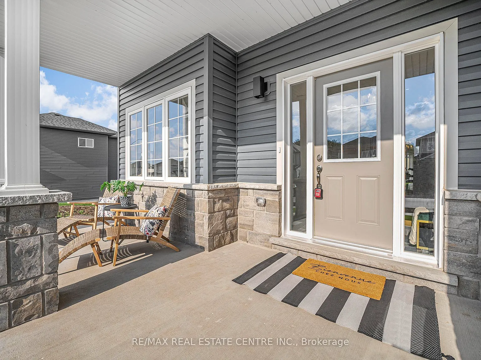 2 bed, $2,900 — Photo 4