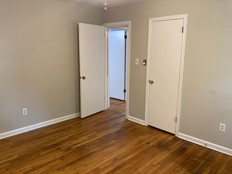10101 Bayham Dr — Photo 18