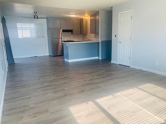 Large Open floor plan with Lvt flooring throughout, NO carpet!