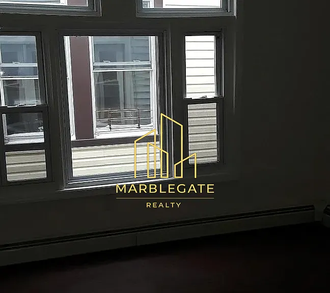 249 Amherst St #11R — Photo 12
