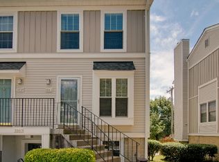 3862 9th Rd S, Arlington, VA 22204