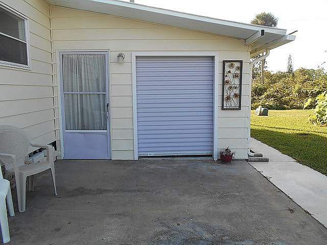 1st image of 227 Windsor Dr