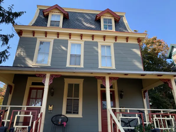 112 Church St #B, Malvern, PA 19355