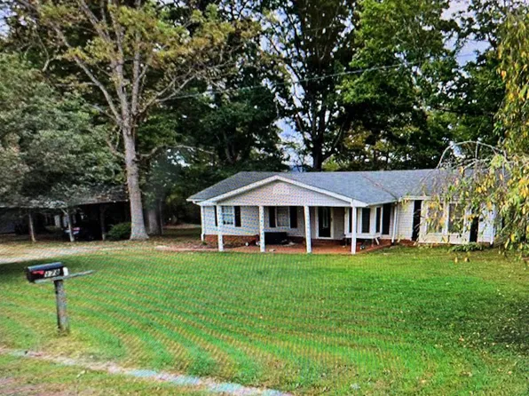 178 Pendleton Dr, Amherst, VA 24521