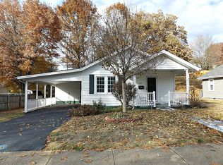 623 W East St, Elizabethton, TN 37643