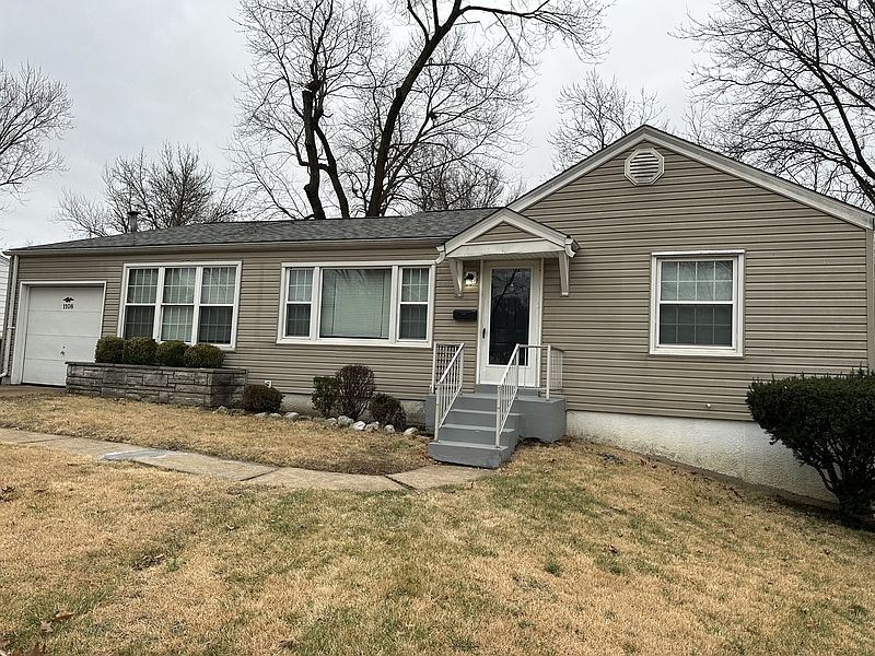 1st image of 1108 Grenshaw Dr
