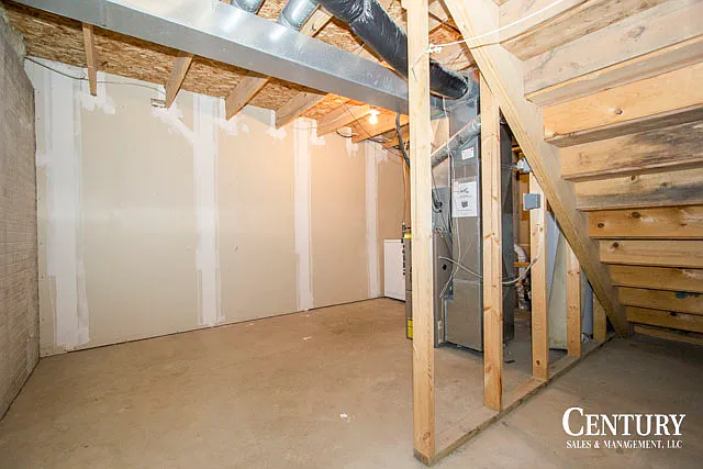 951 Furnas Ave — Photo 28